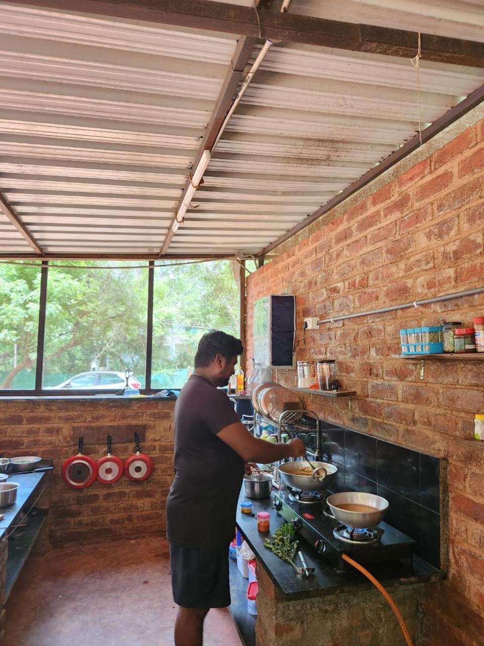 Nebula Nest Cafe & Hostel Auroville Exterior photo